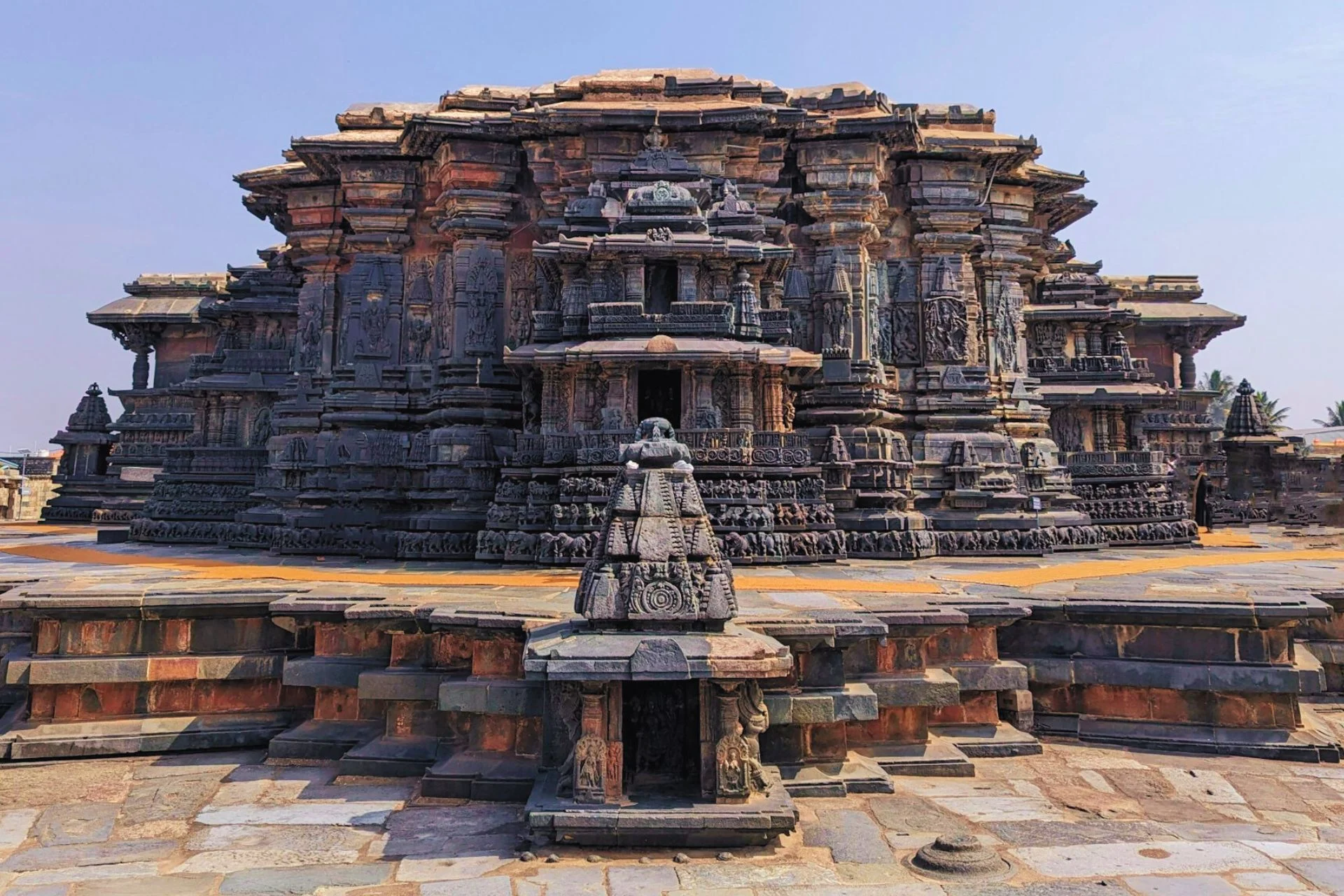 Belur Chennakeshava Temple Hoysala architecture Hassan Karnataka