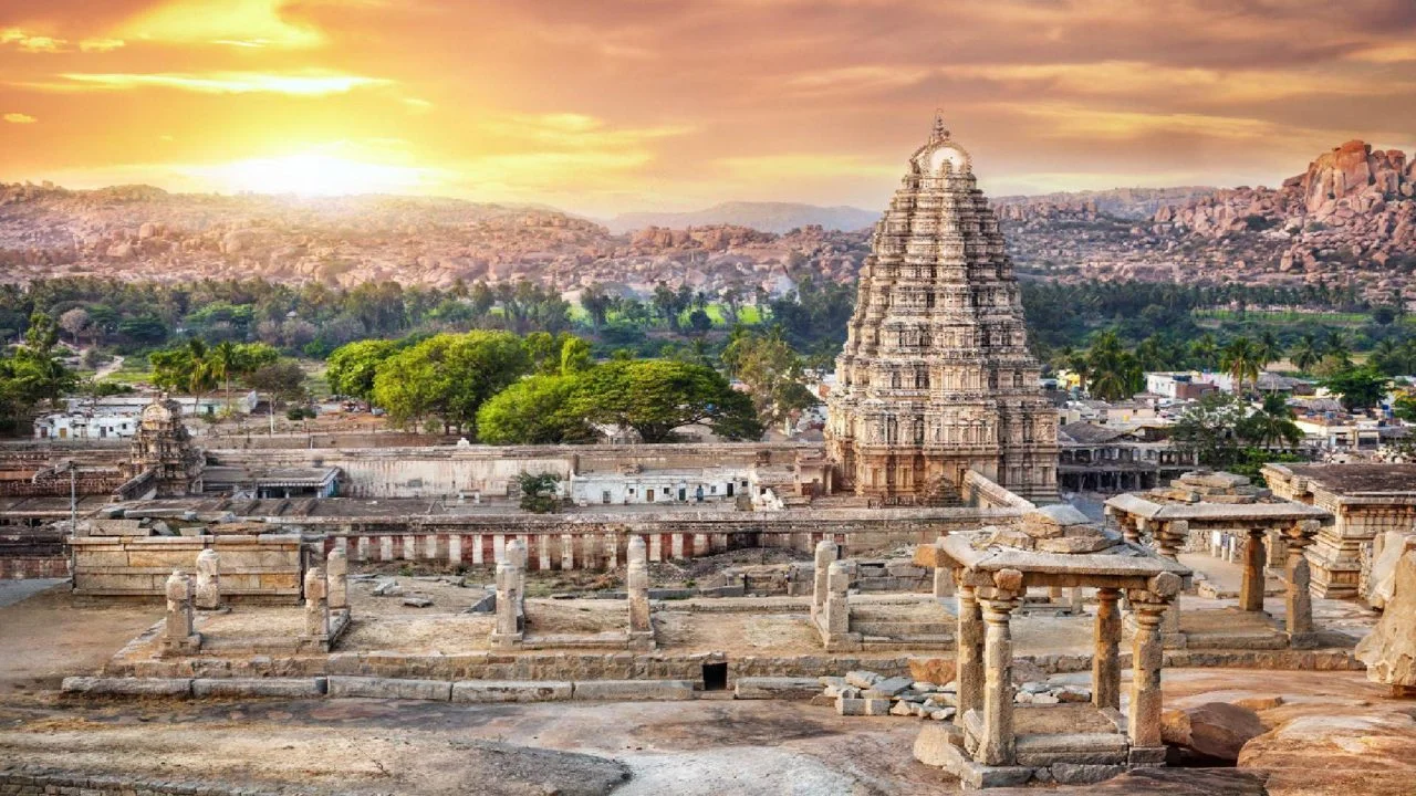Bangalore to Hampi cab 2 day trip UNESCO