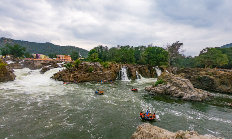 One day trip destinations near Bangalore — hills, temples and waterfalls