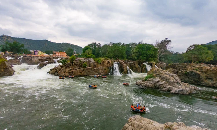 One day trip destinations near Bangalore — hills, temples and waterfalls