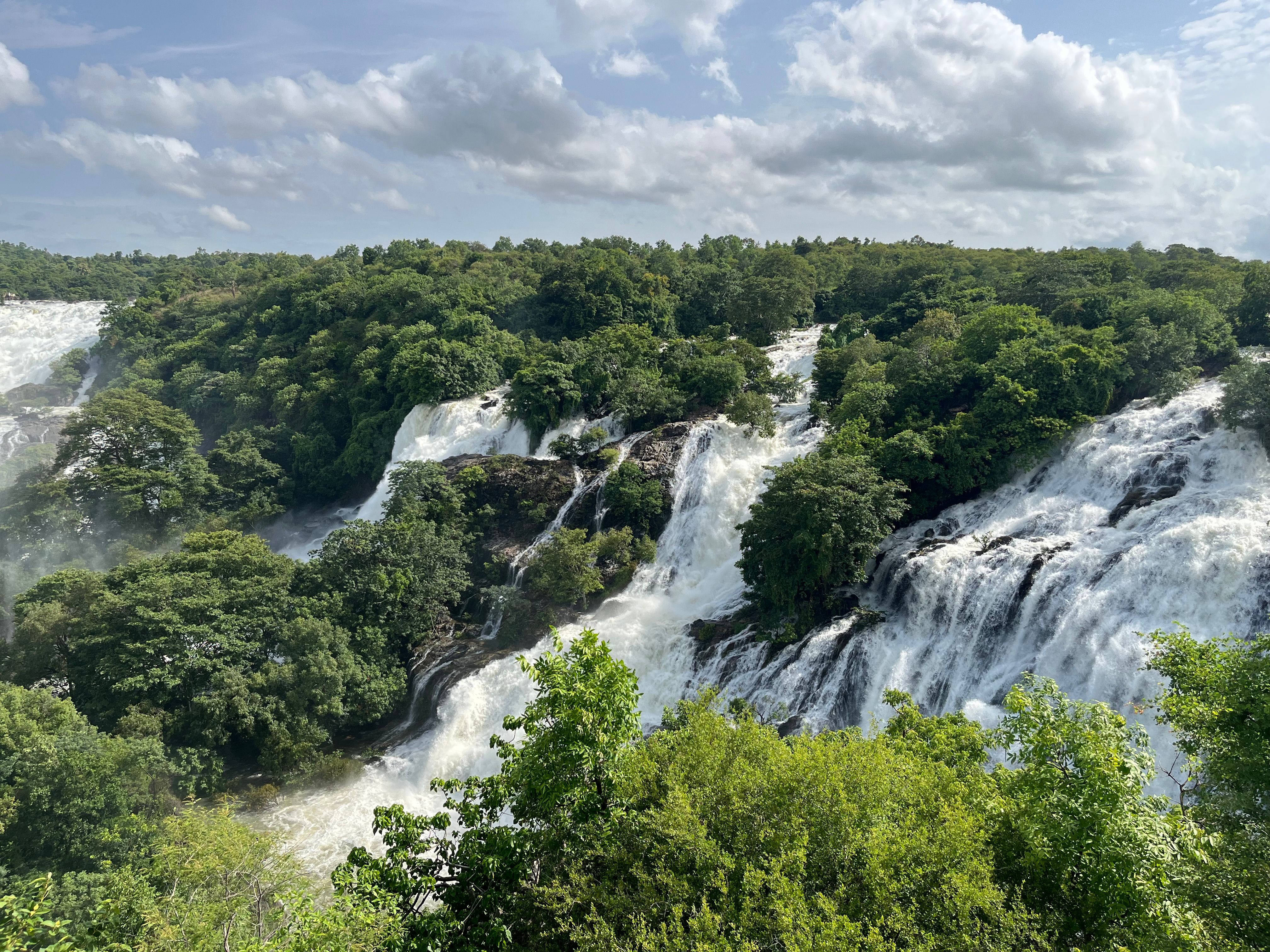 Shivanasamudra Falls