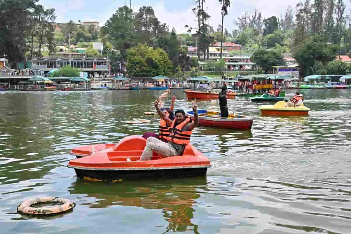 Ooty Lake boating